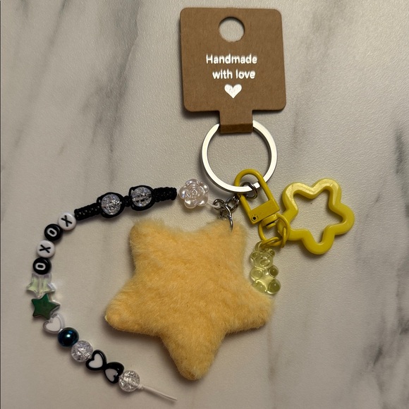 Handmade Yellow Star Keychain with gummy bear Charm - Picture 4 of 14